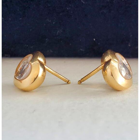 Chopard Floating Happy Diamonds Heart Stud Earrings in 18K Yellow Gold - Picture 7 of 9